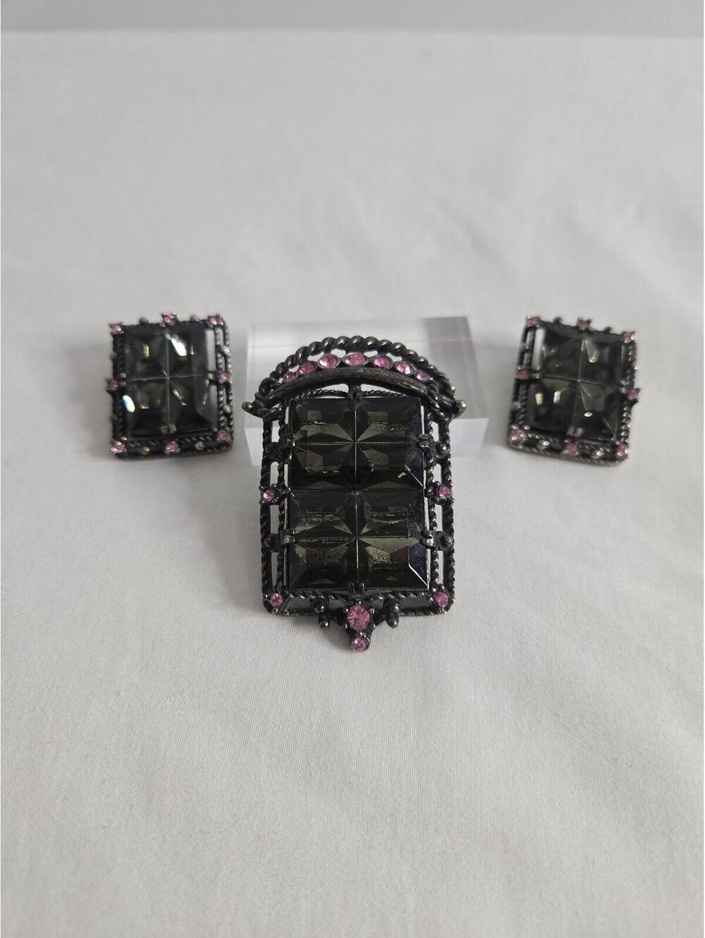 Sarah Coventry Midnight Magic Smoky Gray Rhinestone Brooch Pendant Earrings Set